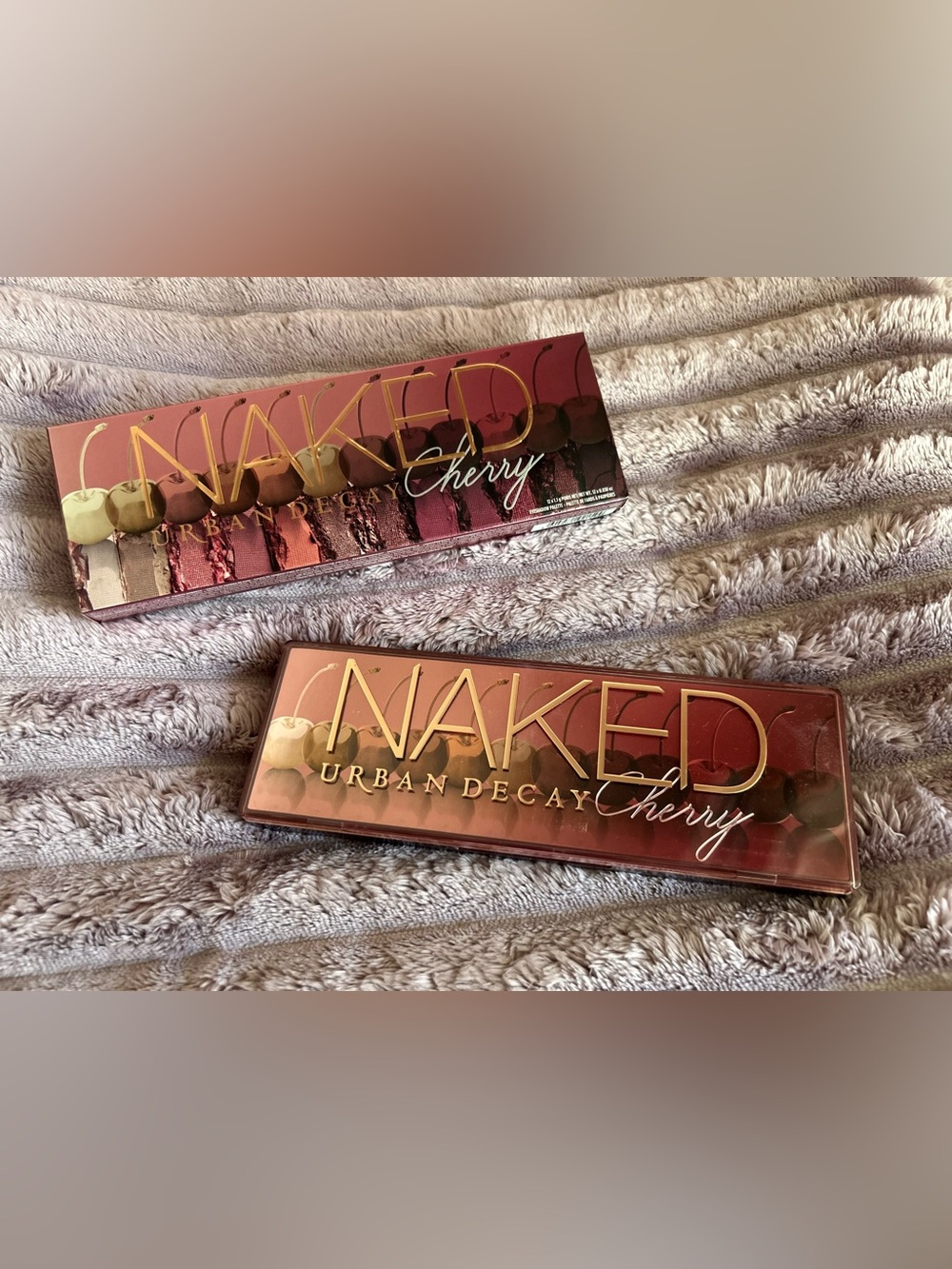 NIB Urban Decay Naked Cherry Palette - Picture 9 of 16